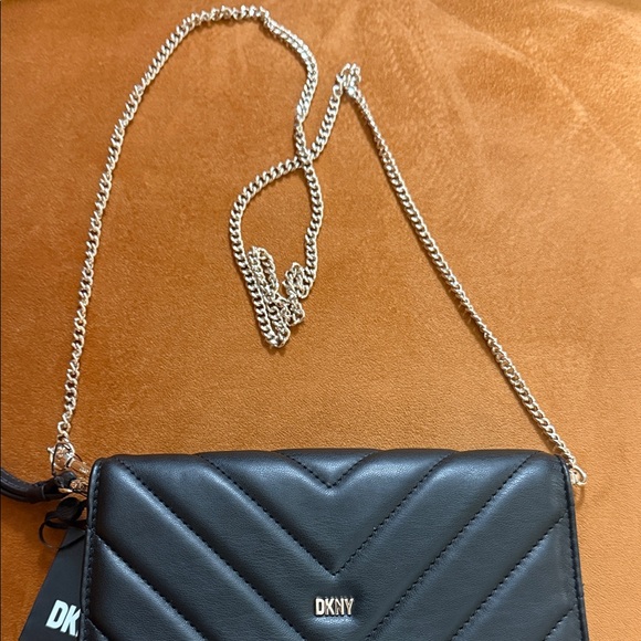 DKNY Black Chevron Quilted Wristlet - Picture 2 of 10